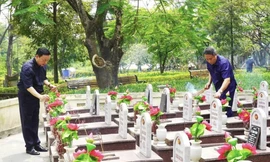 Lãnh đạo Đảng, Nhà nước thăm gia đình chính sách, tri ân liệt sĩ ở Quảng Trị