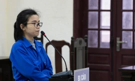 Vì khoản nợ 6 triệu đồng, cô gái làm giả 'sổ đỏ' của mẹ và bà ngoại để lừa bán