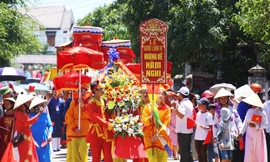 Khánh thành Đền tưởng niệm và lễ rước long vị Vua Hàm Nghi