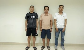 Bắt khẩn cấp 3 đối tượng cưỡng đoạt tài sản để trừ nợ