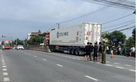 Tai nạn nghiêm trọng trên Quốc lộ 1 làm một phụ nữ tử vong