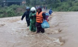 Quảng Trị di dời khẩn cấp 84 hộ dân có nguy cơ bị sạt lở núi