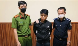 Vận chuyển 24.000 viên ma túy từ Lào về Việt Nam bán kiếm lời