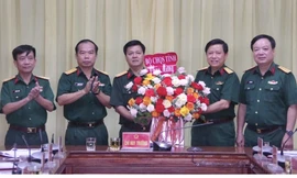 Công bố quyết định của Bộ trưởng Quốc phòng về công tác cán bộ