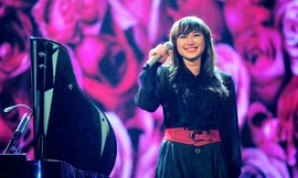 Khánh Linh đắm say khi yêu và mơ