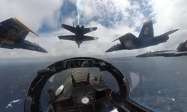 Trải nghiệm bay với F/A-18 Hornet từ buồng lái phi công