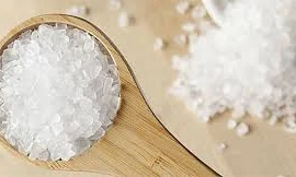 Vì sao phèn chua có thể làm sạch nước?