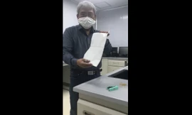 Bác sĩ hướng dẫn cách tự chế khẩu trang ngừa virus corona rất đơn giản