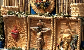 Thánh đường làm hoàn toàn từ bánh mì