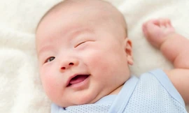 Tác dụng không ngờ khi bạn chớp mắt