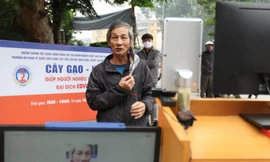 Camera nhận diện gương mặt để phát gạo như thế nào?