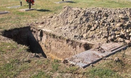 Nghĩa trang tại Anh đào sẵn mộ cho người sống giữa dịch Covid-19