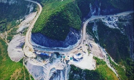 Đèo Đá Trắng ở Việt Nam đẹp tựa núi tuyết châu Âu