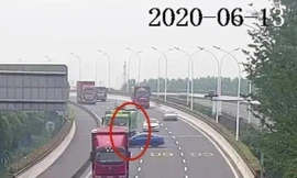 Mới lấy bằng, nữ tài xế “hồn nhiên” lái ngược chiều giữa đường cao tốc