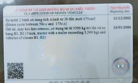 Từ 1/6 bằng lái xe sẽ phải có mã QR