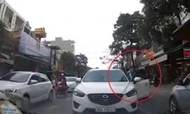 Ô tô lấn làn, chạy ngược chiều gây ùn tắc giao thông