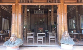 Ngôi nhà làm từ 1.700 cây dừa