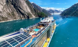 Cuộc sống trên siêu du thuyền lớn bậc nhất thế giới