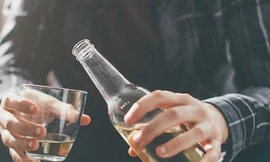 Năm thói quen phổ biến gây hại gan