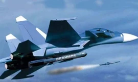 Tiêm kích Su-30MKI phóng tên lửa hành trình siêu thanh BrahMos