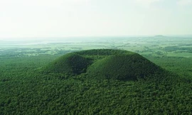 Khám phá vùng đất được ví như 'bảo tàng núi lửa'