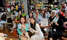 Khám phá cuốn sách được “review” nhiều nhất bởi bố mẹ bỉm sữa showbiz Việt