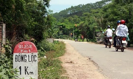 Thăm Ngã ba Đồng Lộc ngày 30-4