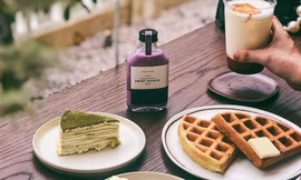 Ai nói tận hưởng buổi sáng ở Sài Gòn chỉ có đi cà phê cóc mới là “đúng điệu”?