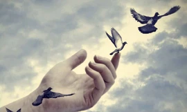 Gửi các cô gái tuổi 20: Hãy trở thành người dẫn đường tốt nhất của chính mình!