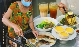 Những món ăn thân thuộc: Hủ tiếu xào người Hoa và mì bò hầm ngon nức tiếng