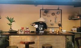 Hẹn hò Sài Gòn: Sài Gòn cà phê sữa đá độc đáo, lãng mạn và yên bình, bạn ghé chưa?