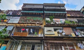 Cận cảnh khu tập thể cũ trên 'đất vàng' được Hà Nội chi tiền lập quy hoạch cải tạo