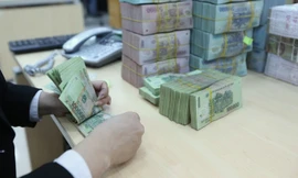 Ngân hàng vẫn khát huy động vốn 