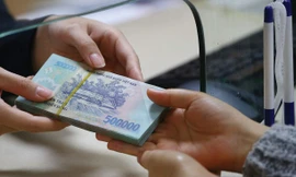 lãi suất liên ngân hàng đã dịu lại sau nhiều tuần căng thanh khoản 