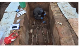 Ngôi mộ La Mã 1.800 năm tuổi với những món đồ tuỳ táng kỳ lạ