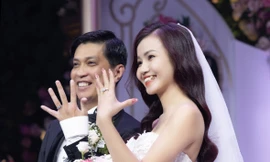 Con trai hát trong lễ cưới lần hai của Sao mai Tuấn Anh 