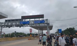 Sắp 'ế' trạm thu phí BOT Quốc lộ 26 