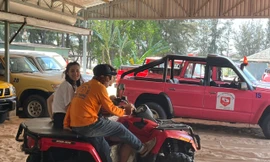 Bát nháo mô tô, ô tô địa hình 'Tiểu sa mạc Sahara'