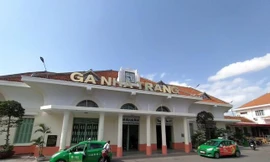 Ga hành khách Nha Trang được Khánh Hoà cho giữ lại. Ảnh CÔNG HOAN