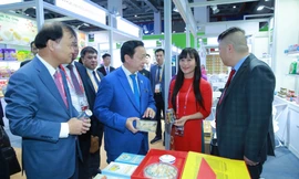 Lần đầu tiên xuất khẩu chính ngạch yến sào Khánh Hòa sang Trung Quốc