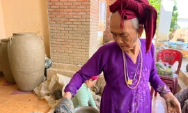 Độc đáo nghề làm gốm Bàu Trúc - Ninh Thuận