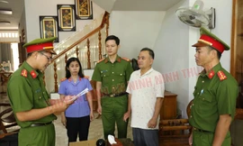 Thêm một giám đốc trung tâm đăng kiểm xe cơ giới bị bắt vì nhận hối lộ