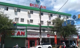 Phòng khám đa khoa Đức An sử dụng 6 người Trung Quốc trái phép. Ảnh Lữ Hồ