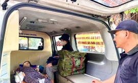Ấm lòng những 'chuyến xe 0 đồng Khánh Hòa' cho bệnh nhân nghèo