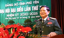 Đại tướng Ngô Xuân Lịch dự khai mạc Đại hội Đảng bộ tỉnh Phú Yên