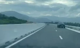 Xác minh ô tô bán tải chạy ngược chiều trên cao tốc Nha Trang - Cam Lâm