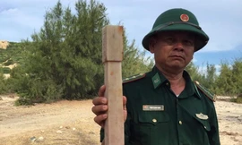 Khánh Hoà cho biết cọc lạ ghi chữ Trung Quốc chỉ là cọc mốc bình thưởng. Ảnh Bộ đội Biên phòng Khánh Hoà cung cấp.