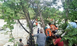 Ninh Thuận: 3 người tử vong do mưa lũ cuốn trôi