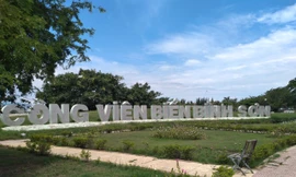 Chủ tịch Ninh Thuận chỉ đạo sửa công viên biển 90 tỷ đồng xuống cấp nghiêm trọng