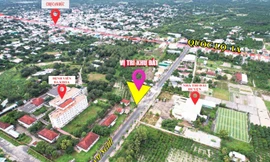 Các sàn giao dịch bất động sản ở Cam Lâm tổ chức phân lô bán nền tràn lan.